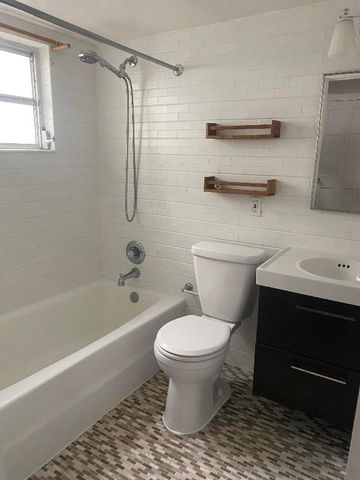 318 S J Street Back Of House, Lake Worth Beach, FL 33460