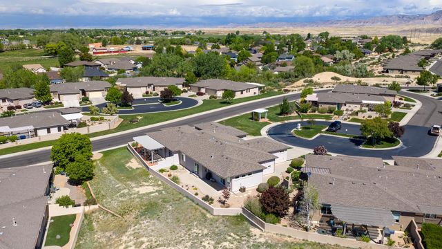 856 Summer Bend Court, Grand Junction, CO 81506