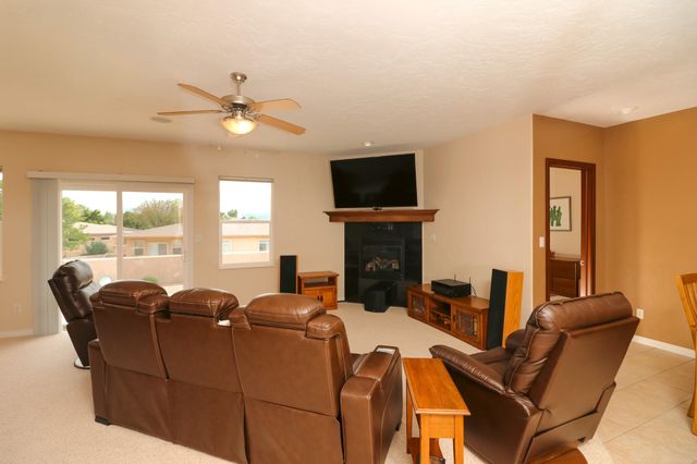 856 Summer Bend Court, Grand Junction, CO 81506