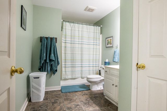 6747 Sawtooth Drive, Ooltewah, TN 37363