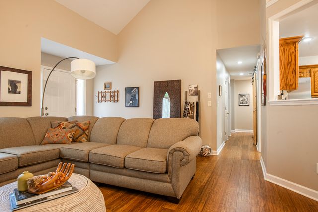 6747 Sawtooth Drive, Ooltewah, TN 37363