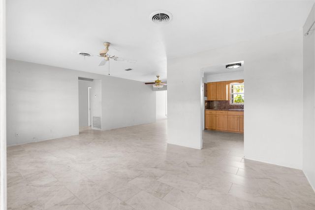 1941 NE 28th Avenue, Pompano Beach, FL 33062