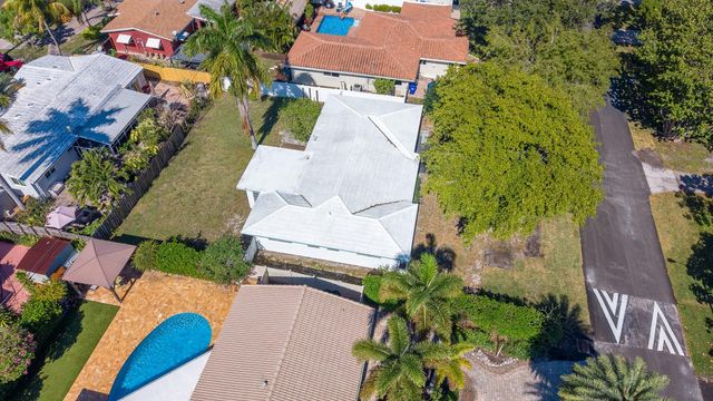 1941 NE 28th Avenue, Pompano Beach, FL 33062