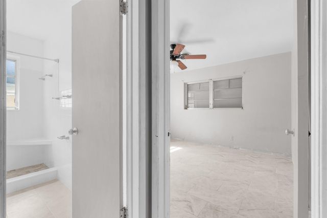 1941 NE 28th Avenue, Pompano Beach, FL 33062