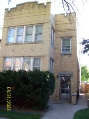 2113 S 51st Avenue, Cicero, IL 60804