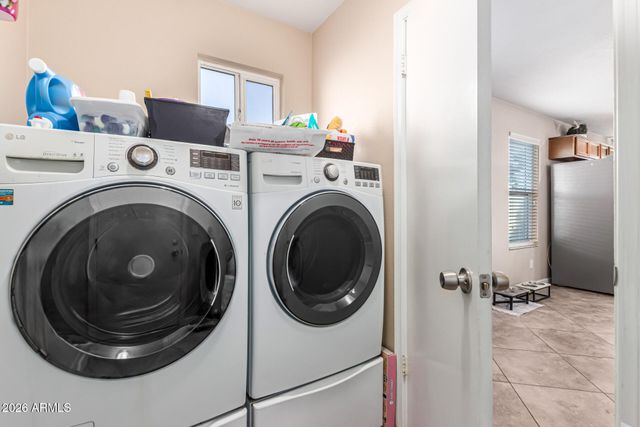 1647 N BULLMOOSE Drive, Chandler, AZ 85224