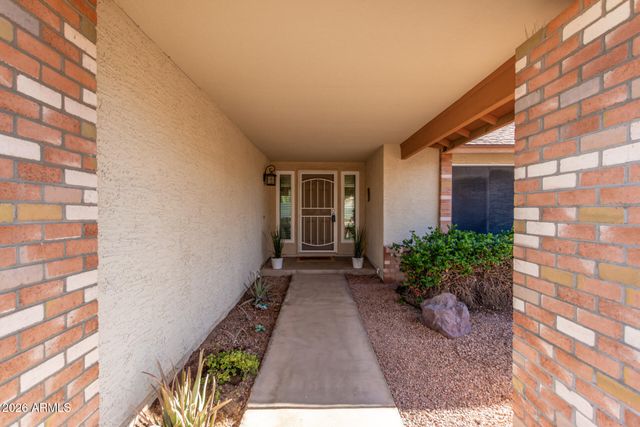 1647 N BULLMOOSE Drive, Chandler, AZ 85224