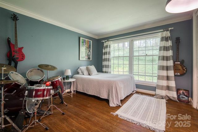 106 Woodside Place, Morganton, NC 28655