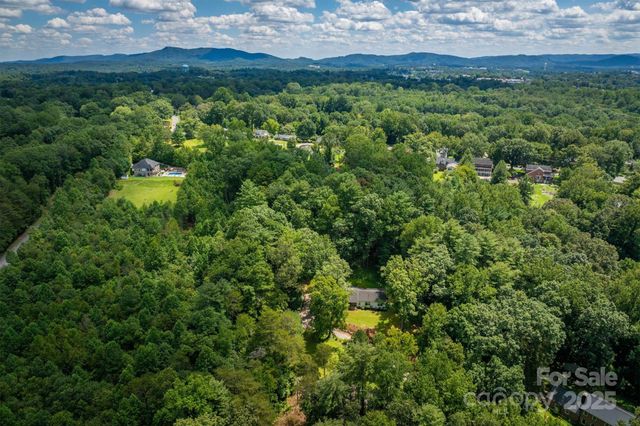 106 Woodside Place, Morganton, NC 28655