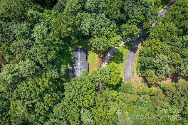 106 Woodside Place, Morganton, NC 28655