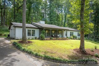 106 Woodside Place, Morganton, NC 28655