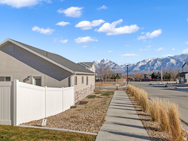 9512 S TIRADO CV, South Jordan, UT 84095