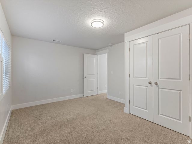 9512 S TIRADO CV, South Jordan, UT 84095