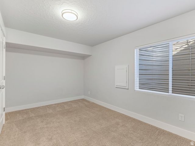 9512 S TIRADO CV, South Jordan, UT 84095