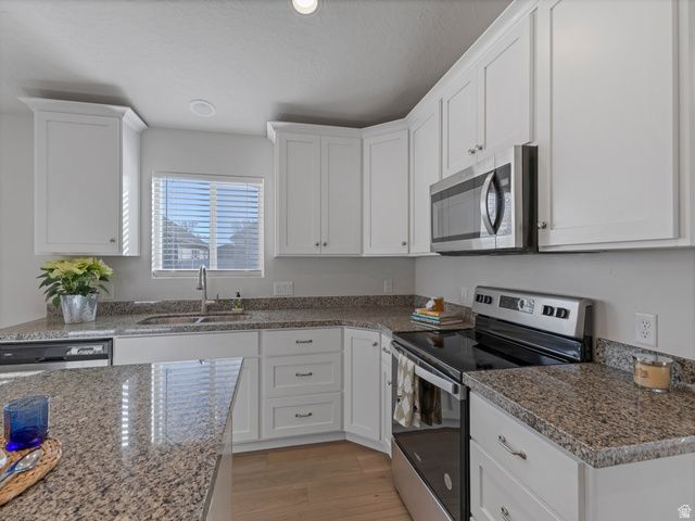 9512 S TIRADO CV, South Jordan, UT 84095