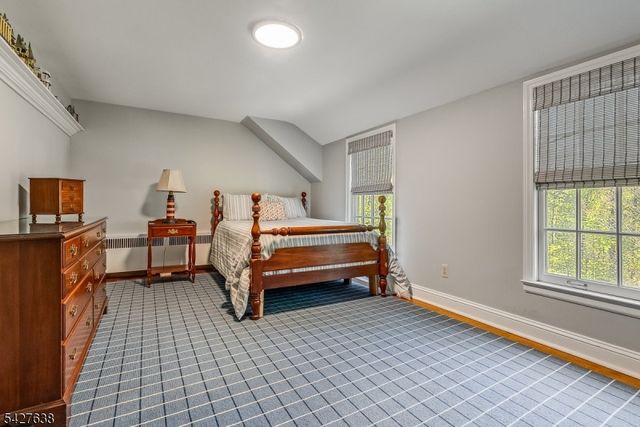 364 Dogwood Way, Mountainside Boro, NJ 07092