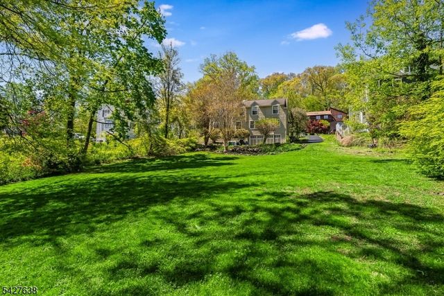 364 Dogwood Way, Mountainside Boro, NJ 07092