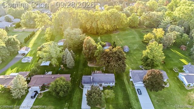 2790 Walbridge Road, Rochester Hills, MI 48307
