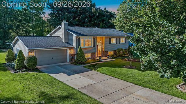 2790 Walbridge Road, Rochester Hills, MI 48307