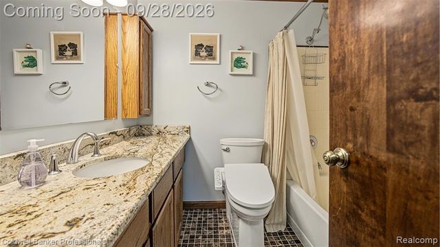 2790 Walbridge Road, Rochester Hills, MI 48307