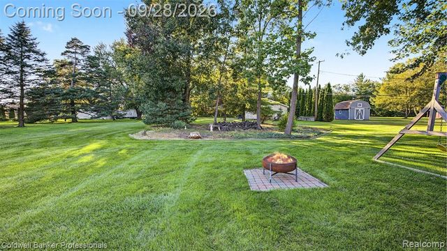 2790 Walbridge Road, Rochester Hills, MI 48307