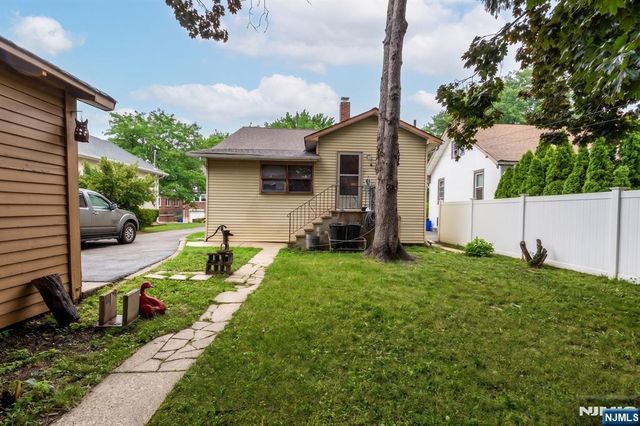 54 Cane Street, Bogota, NJ 07603