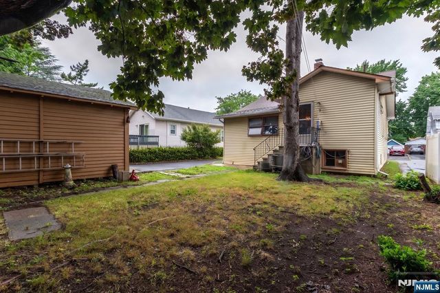 54 Cane Street, Bogota, NJ 07603