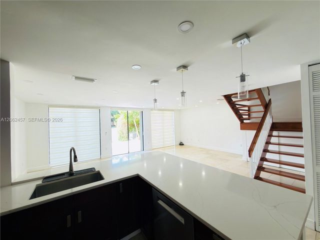 3957 Adra Avenue F49, Doral, FL 33178
