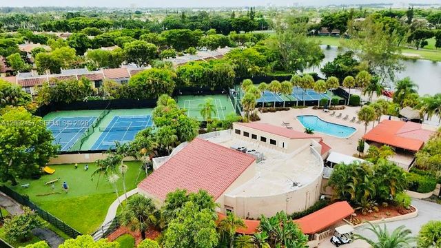3957 Adra Avenue F49, Doral, FL 33178