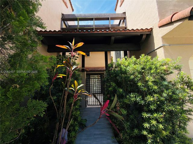 3957 Adra Avenue F49, Doral, FL 33178