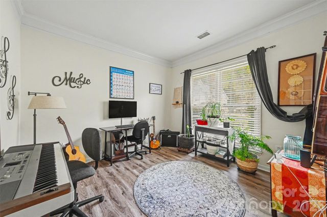 10443 Henbane Court, Charlotte, NC 28213