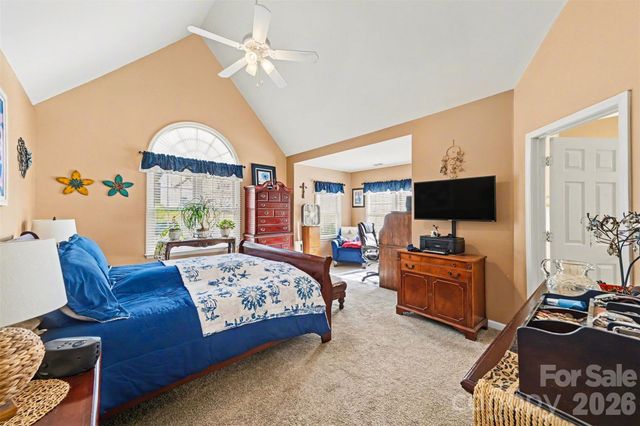 10443 Henbane Court, Charlotte, NC 28213