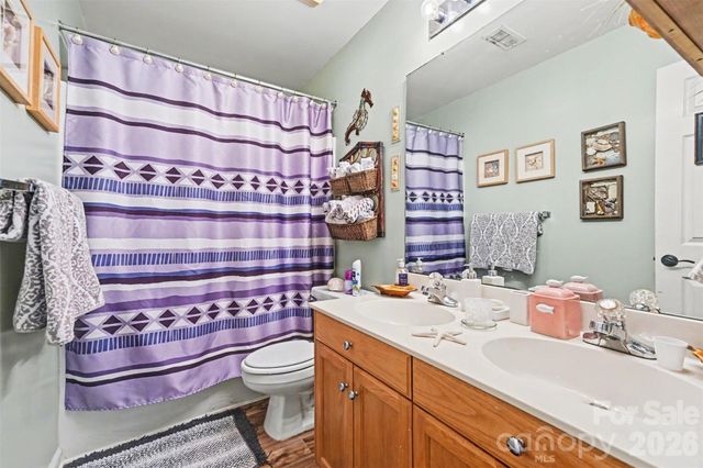 10443 Henbane Court, Charlotte, NC 28213