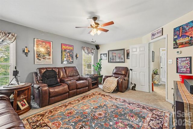 10443 Henbane Court, Charlotte, NC 28213