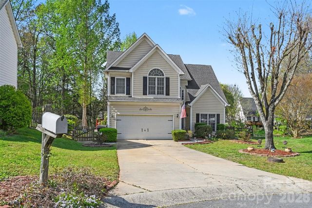 10443 Henbane Court, Charlotte, NC 28213
