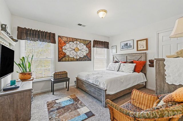 10443 Henbane Court, Charlotte, NC 28213