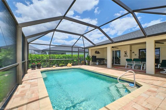 844 NE 6th AVE, Cape Coral, FL 33909