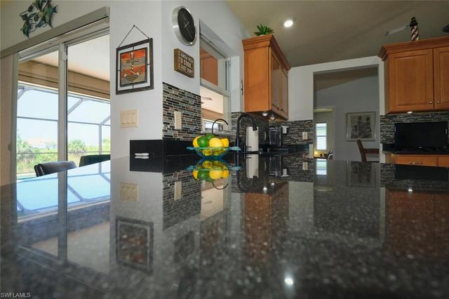 844 NE 6th AVE, Cape Coral, FL 33909