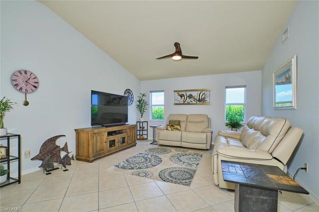 844 NE 6th AVE, Cape Coral, FL 33909