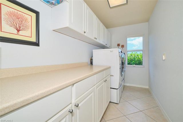 844 NE 6th AVE, Cape Coral, FL 33909