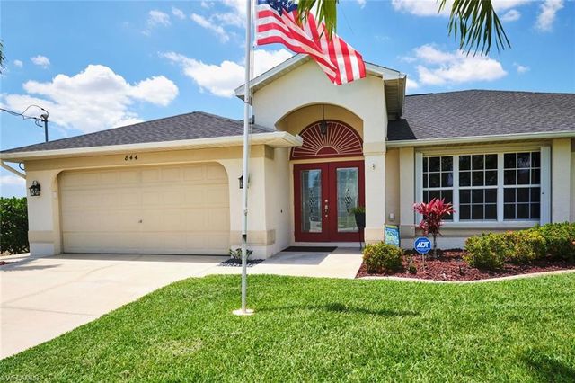 844 NE 6th AVE, Cape Coral, FL 33909
