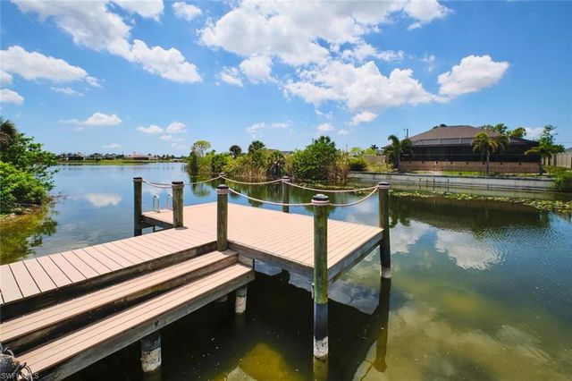 844 NE 6th AVE, Cape Coral, FL 33909