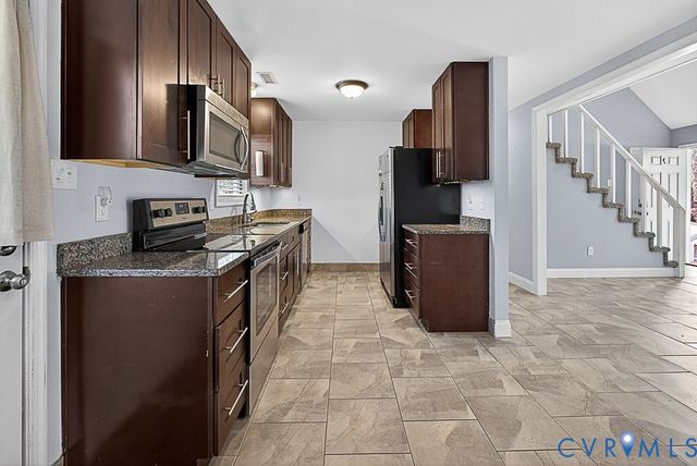 3812 Brevard Ct, Colonial Heights, VA 23834