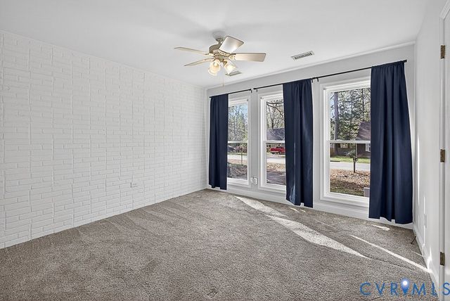 3812 Brevard Ct, Colonial Heights, VA 23834