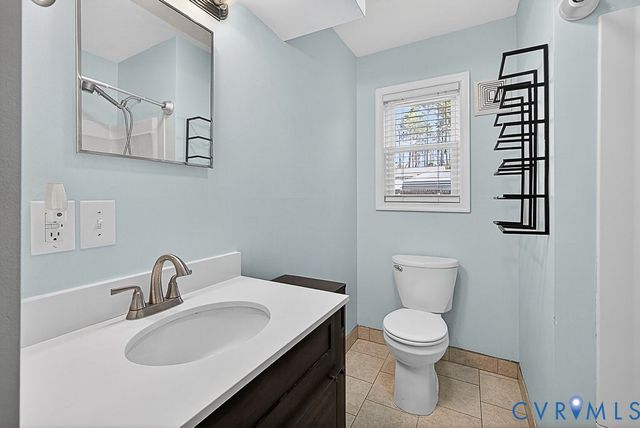 3812 Brevard Ct, Colonial Heights, VA 23834