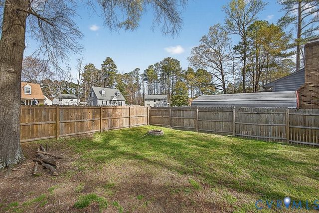 3812 Brevard Ct, Colonial Heights, VA 23834