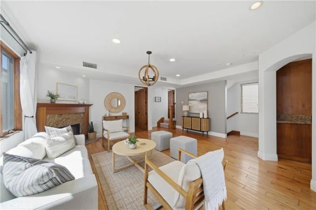 614 Orchid Avenue, Corona Del Mar, CA 92625
