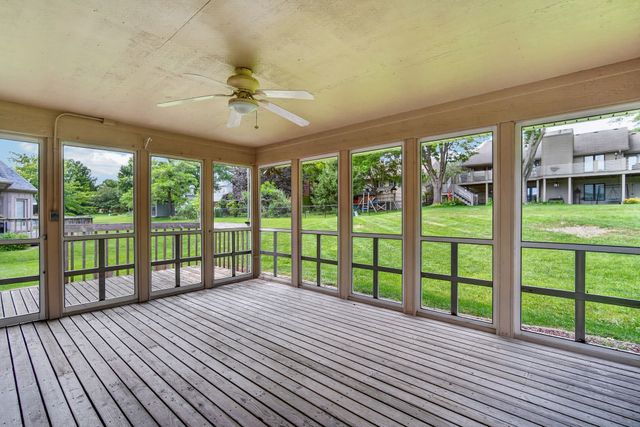 5713 Pommel Court, West Des Moines, IA 50266