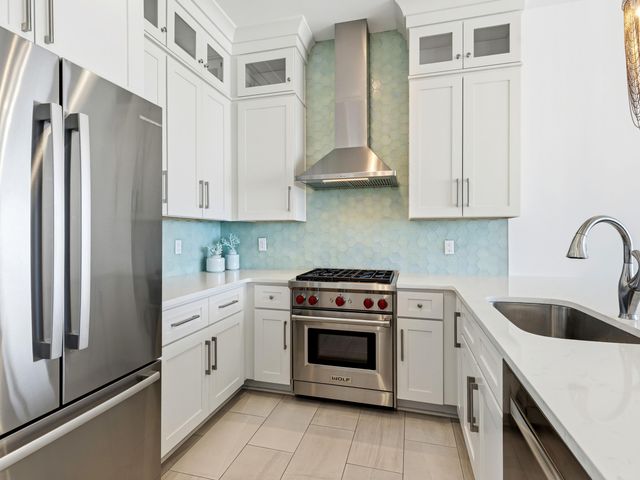 2732 Scenic Hwy 98 6, Destin, FL 32541