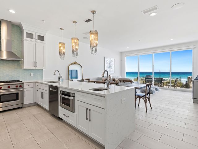 2732 Scenic Hwy 98 6, Destin, FL 32541